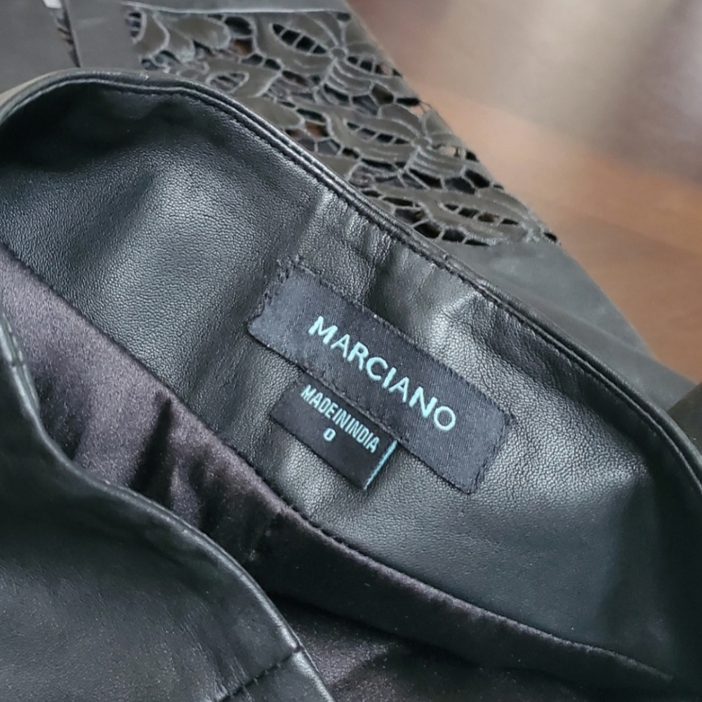 LEATHER MARCIANO BLACK PENCIL SKIRT SZ 0 - Picture 3 of 7